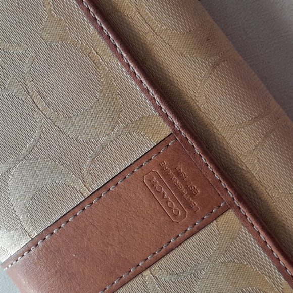 Coach wallet - Picture 4 of 4